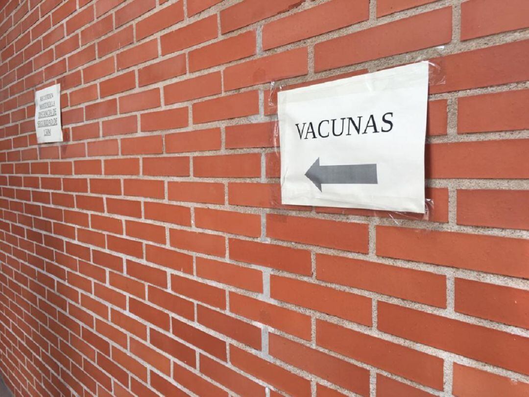 Punto de vacunación en el centro cívico Poniente Sur de Córdoba