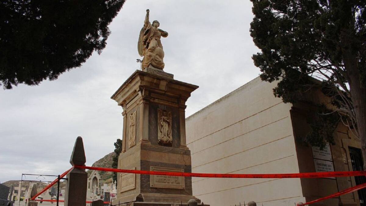 Sanidad destina 13.000 euros a una reparación urgente para frenar el deterioro de la iglesia de Los Remedios