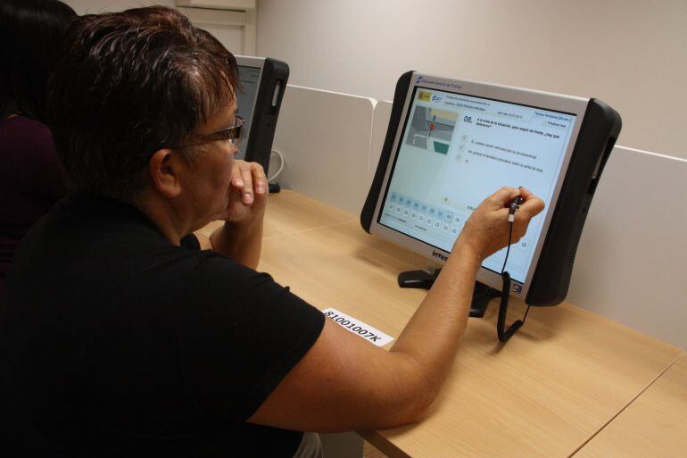 Primers assajos amb el nou mètode. Foto: ACN