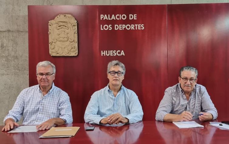 La junta directiva del BM Huesca ha explicado la situación a los socios