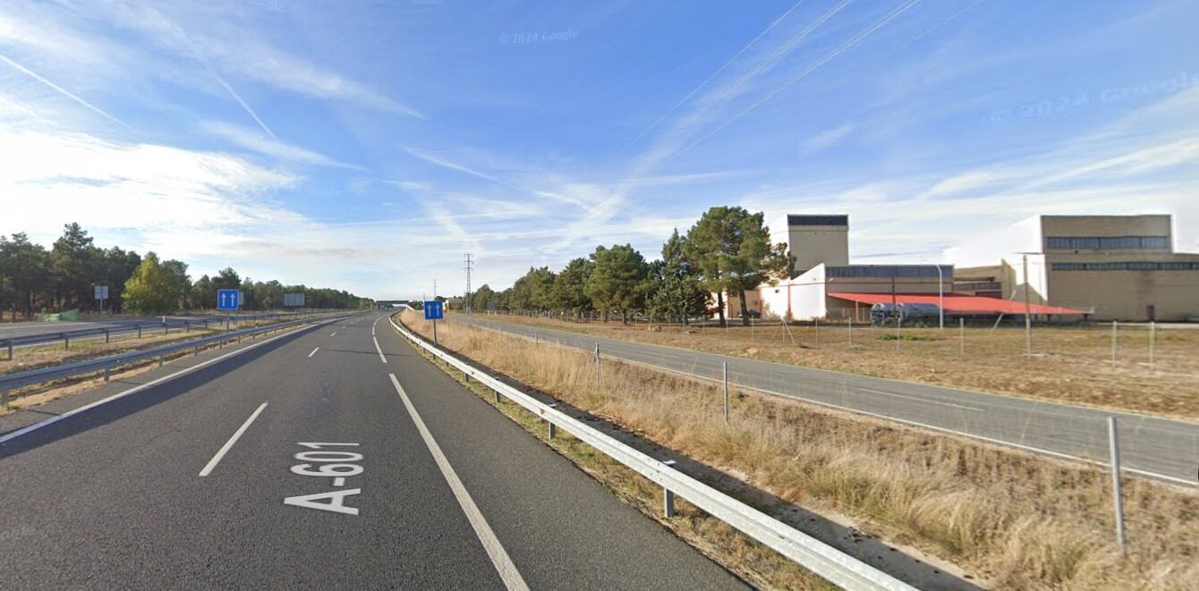 Autovía de Pinares a la altura del Polígono de la Comunidad de Villa y Tierra de Cuéllar