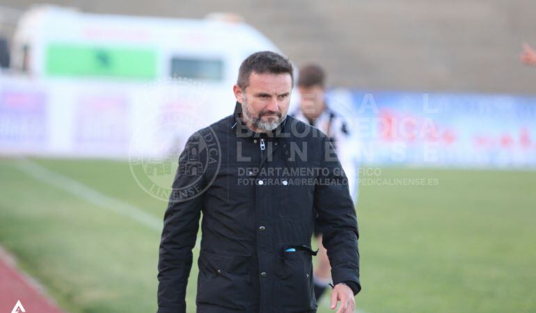 Julio Cobos durante un partido.