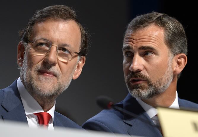 Tanto Mariano Rajoy, presidente del Gobierno, como el príncipe Felipe han subrayado este domingo, tras la eliminación de Madrid como sede para albergar los Juegos Olímpicos de 2020 que no se gana siempre y ha asegurado que esta decisión no va a afectar al