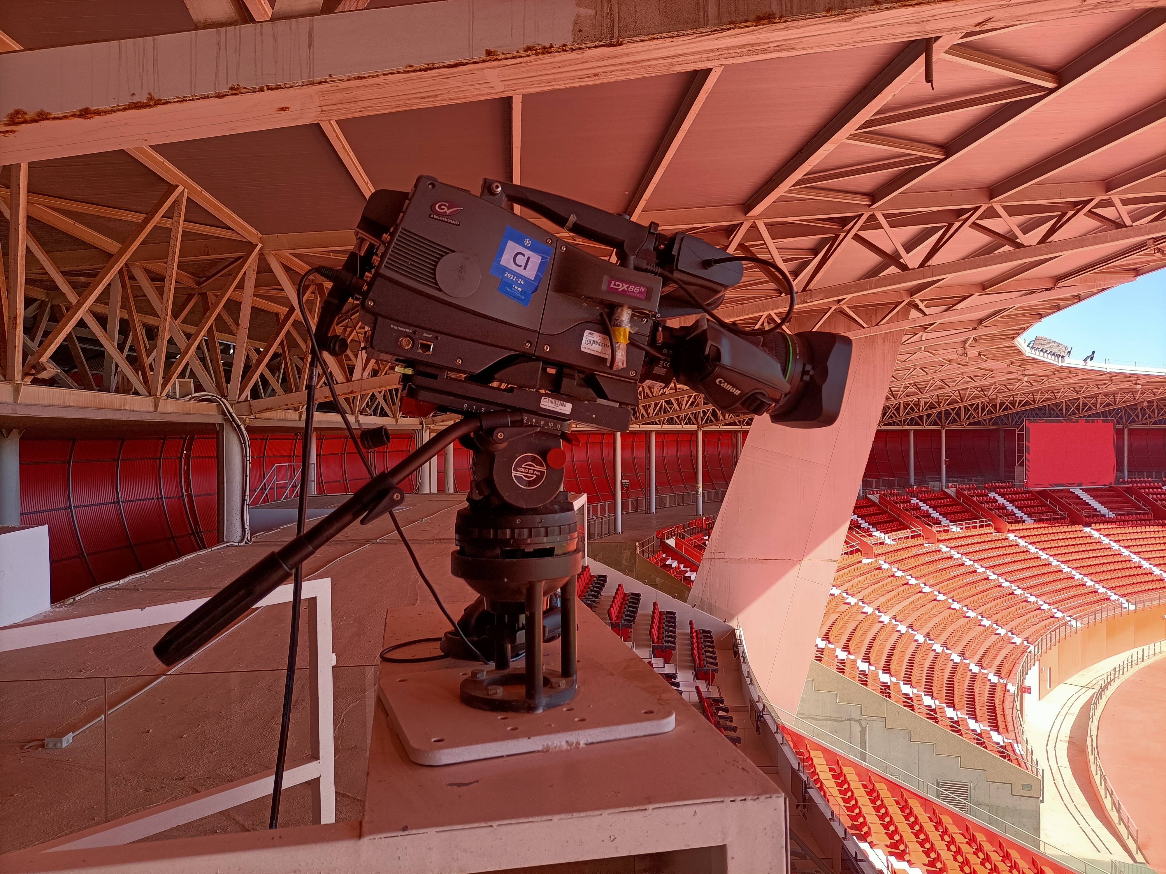 La televisión hace balance de la primera vuelta y el Almería presenta buenos datos.