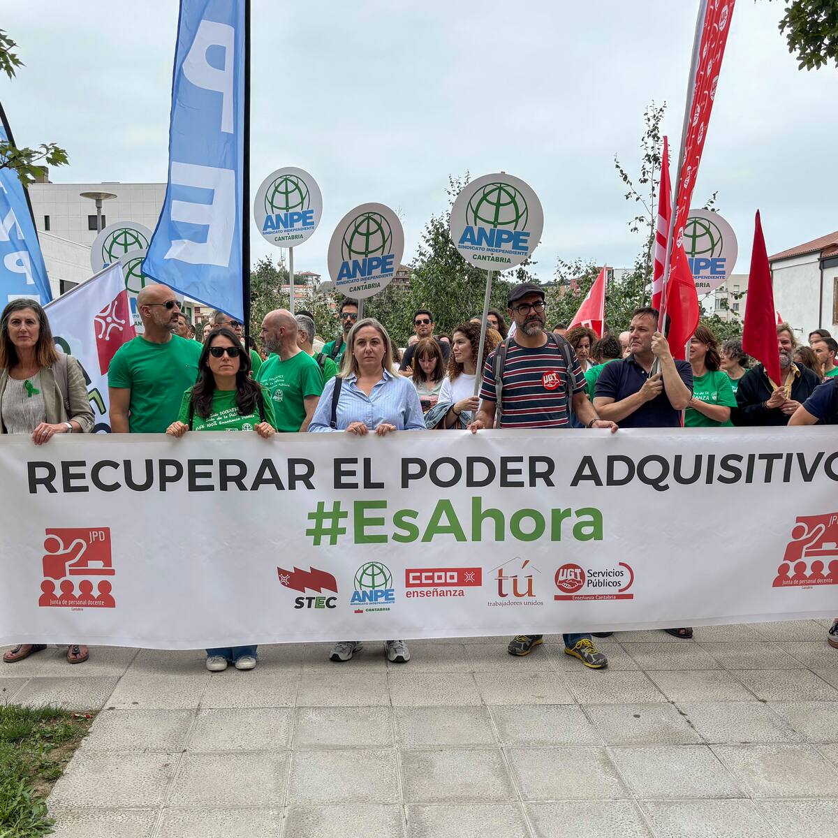 La Junta de Personal Docente pide una reunión a la presidenta de Cantabria para desconvocar la huelga del 8 de septiembre
