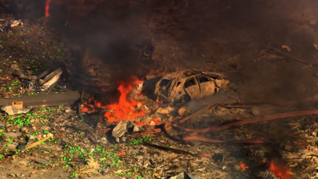 Imágenes de los restos de la planta tras la explosión