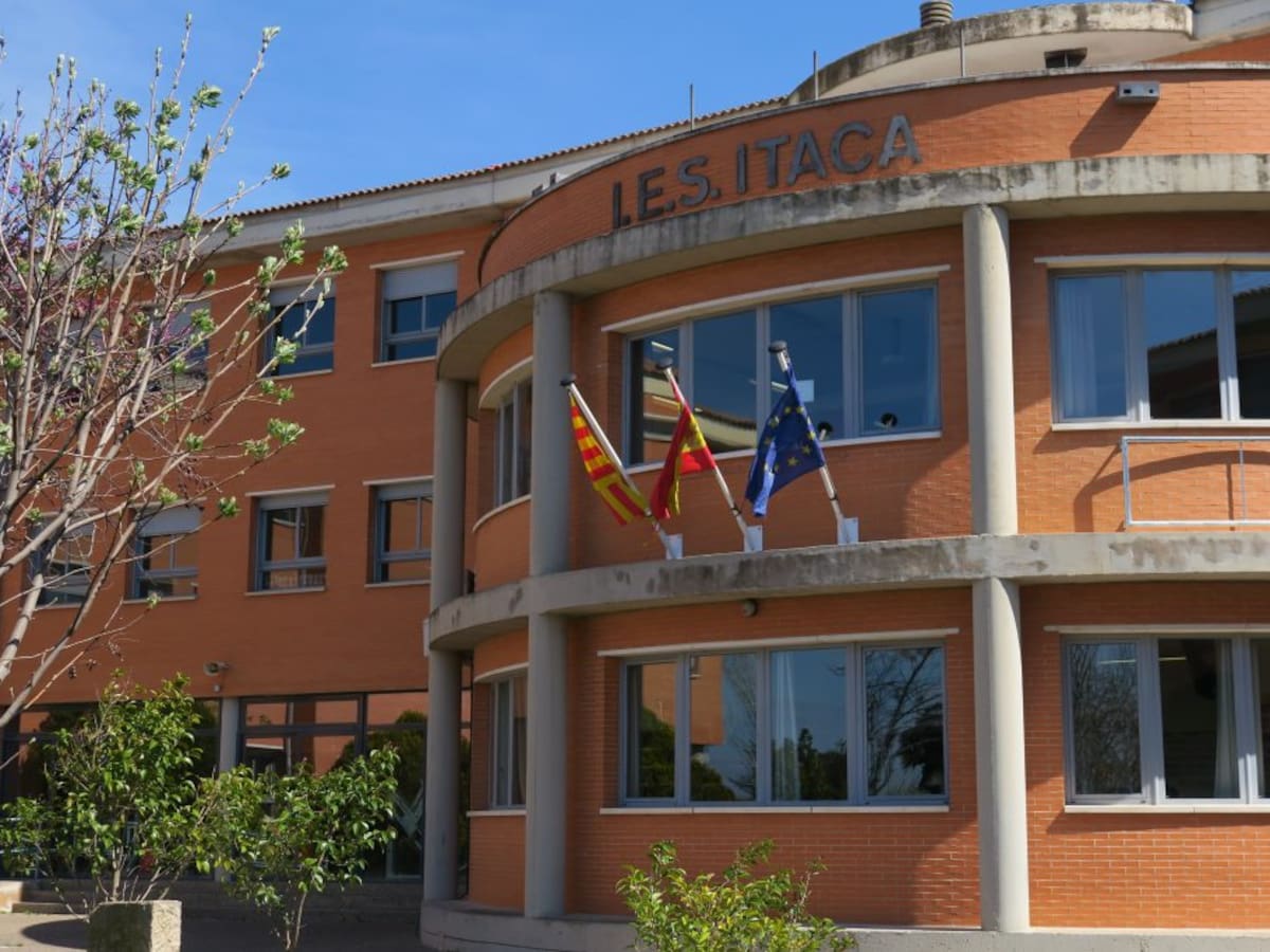 Los institutos piden una orden clara al Gobierno de Aragón sobre los viajes con estudiantes