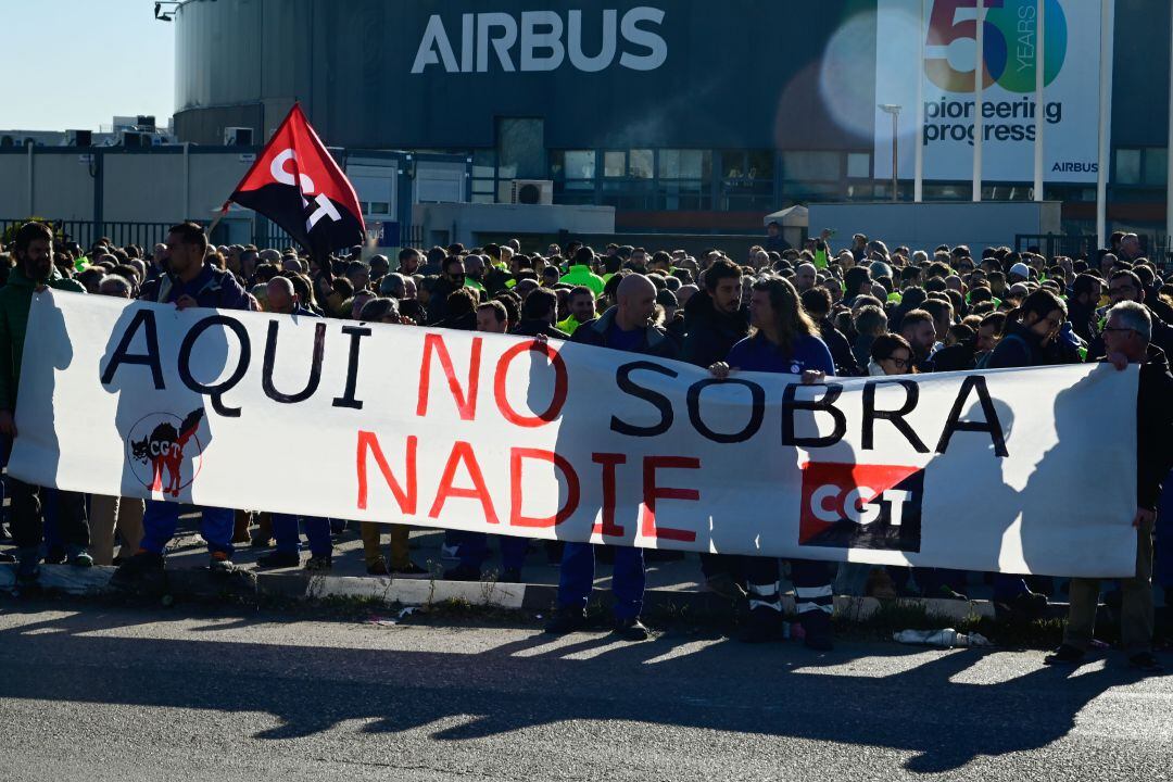 Concentración a las puertas de la factoría de Getafe hace justo un año.