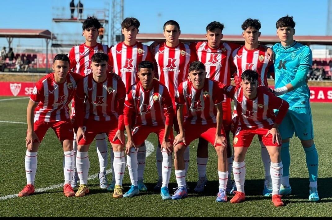 El Almería llega a la Copa del Rey tras empatar con el Sevilla.