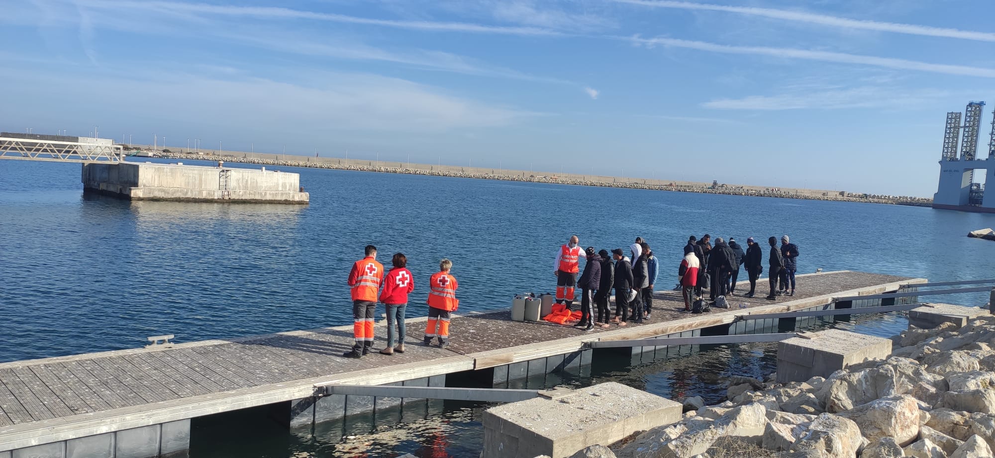 Llegada este miércoles de los inmigrantes al puerto de Alicante