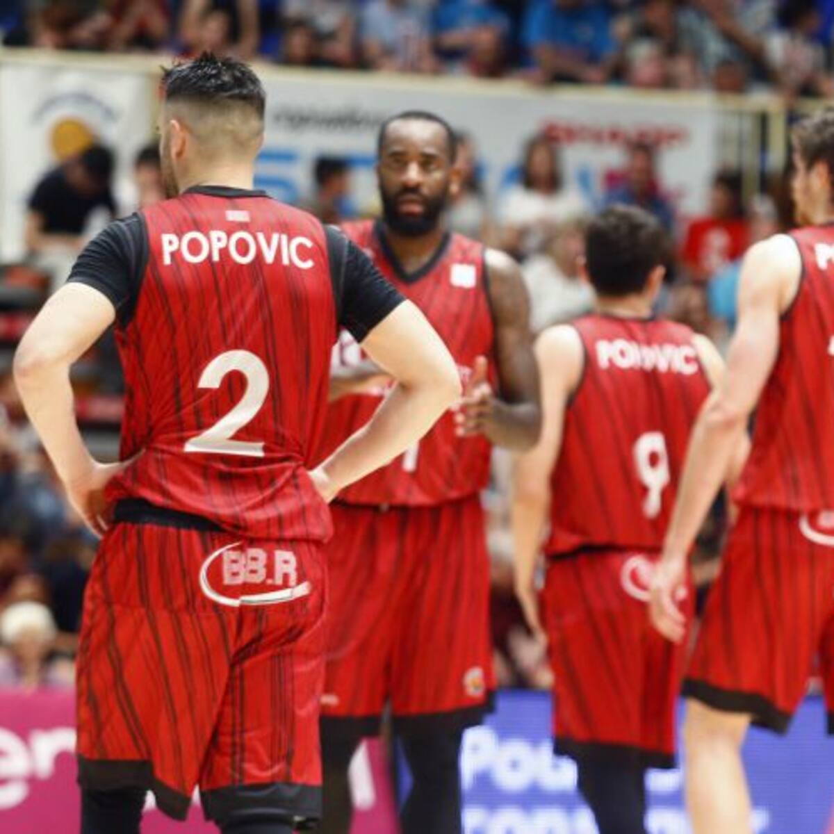 El 'Fuenla' hace números y reparte sus dorsales