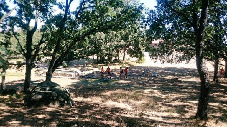 Integrantes de Navabike en una marcha ciclista