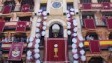 FOTOGALERÍA | Vea las imágenes de la procesión del Corpus de Toledo de este jueves