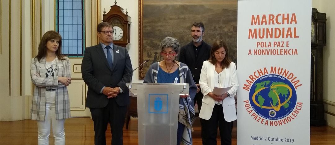 Presentación en el Concello de A coruña de la Marcha Mundial por la paz y la no violencia