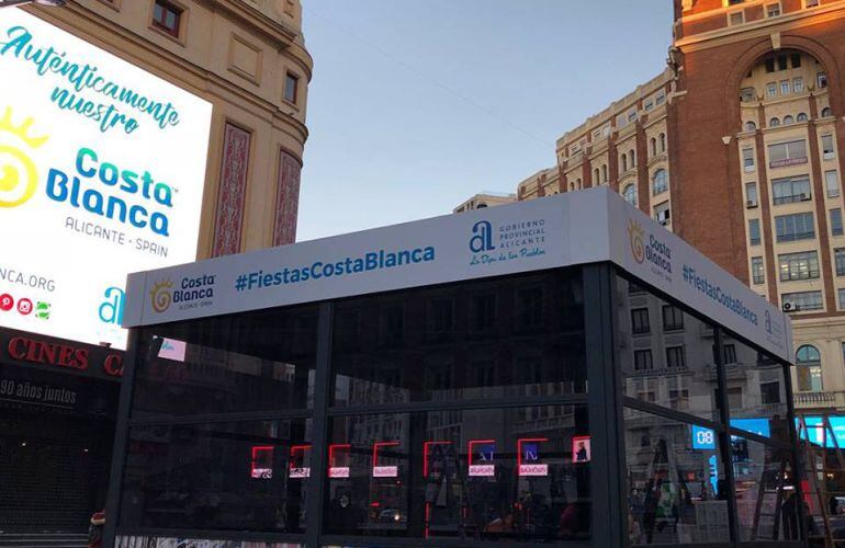 Punto de información turística en Callao, Madrid