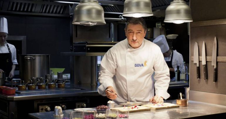 Joan Roca, en las cocinas del Celler de Can Roca, en Girona.