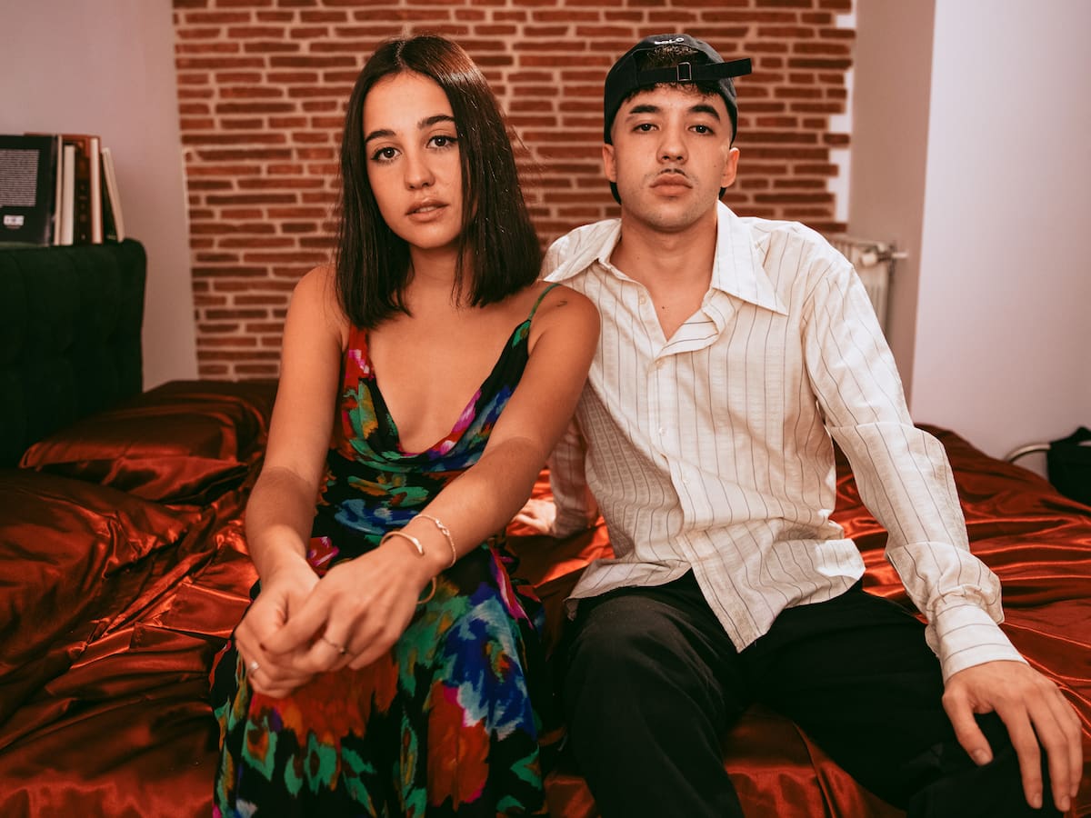 Una balada que se convierte en música urbana a ritmo de bachata: Así es lo nuevo de Yarea y Pole