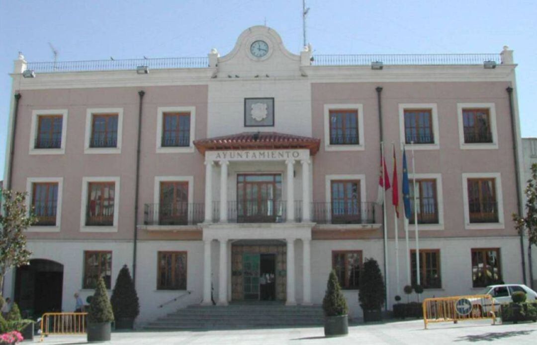 Fachada del Ayuntamiento de Socuéllamos