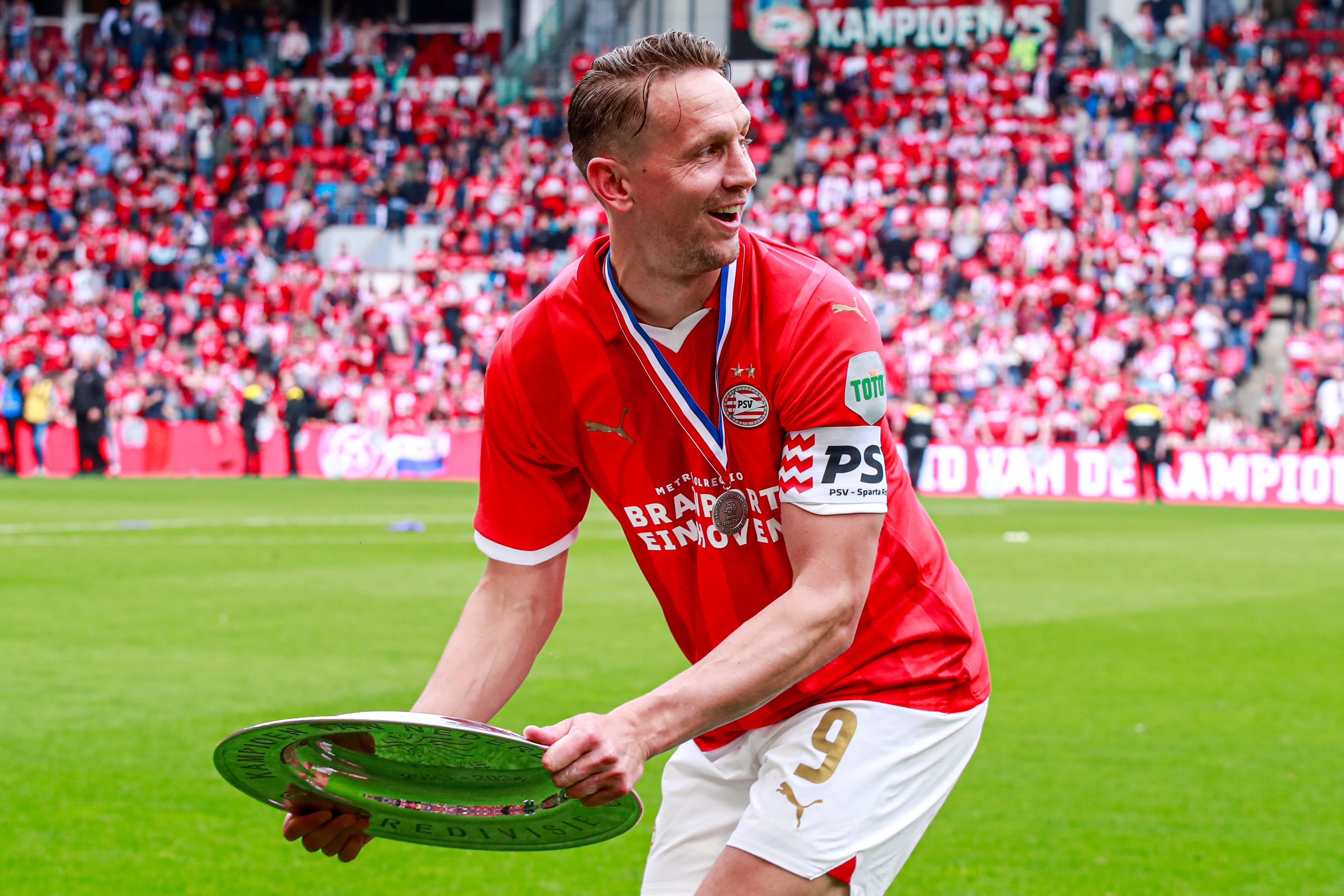 Luuk de Jong celebra la liga (Broer van den Boom/BSR Agency/Getty Images).