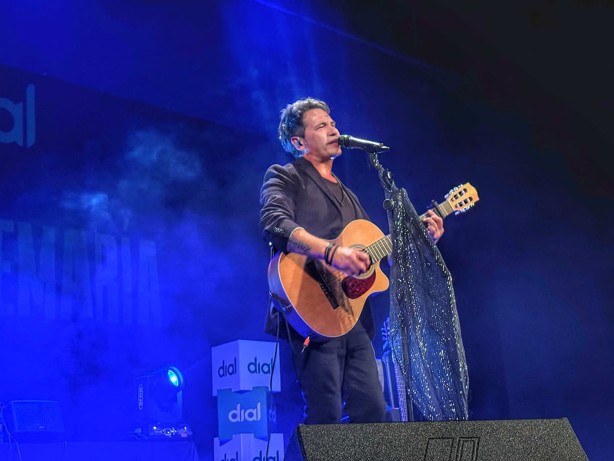 "A veces me pregunto dónde están el medio millón de personas que compraron 'Barco de papel'"