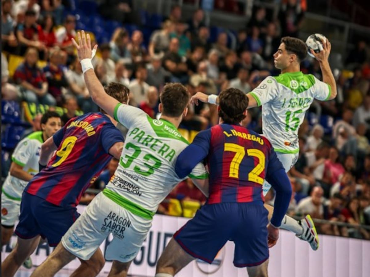 El Bada Huesca pierde 42-25 ante un FC Barcelona que no dio opción