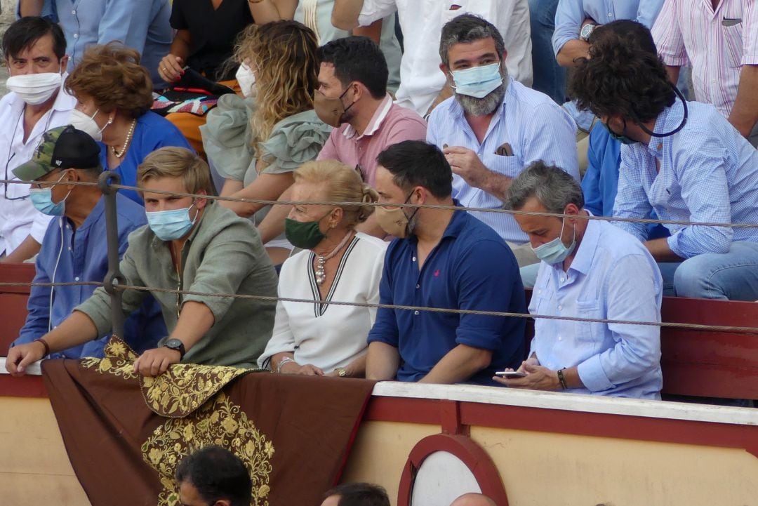 Santiago Abascal, durante la corrida de Enrique Ponce, en El Puerto de Santa María (Cádiz), este jueves.