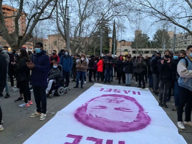 Concentración de apoyo a Pablo Hasel ante el rectorado de la Universitat de Lleida