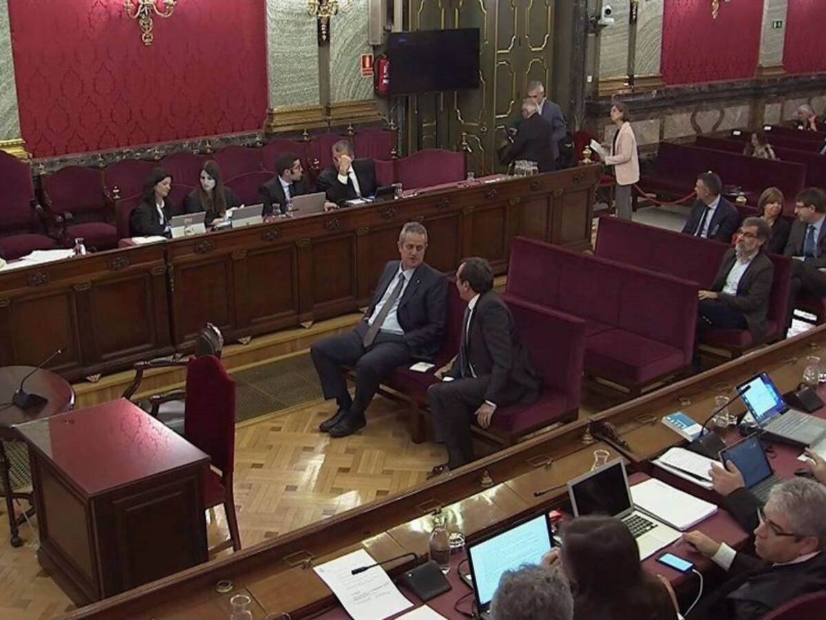 Secuestro del pluralismo