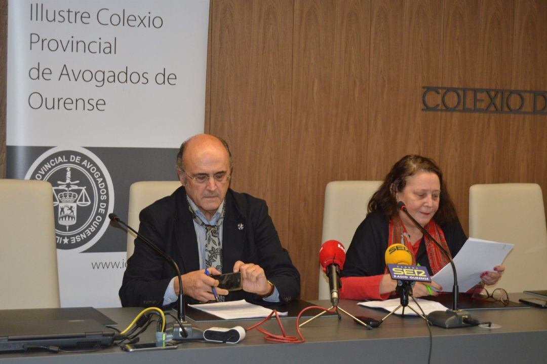 Ricardo Garrido, decano del Colegio de Procuradores, y Pilar López Guerrero, decana del Colegio de Abogados