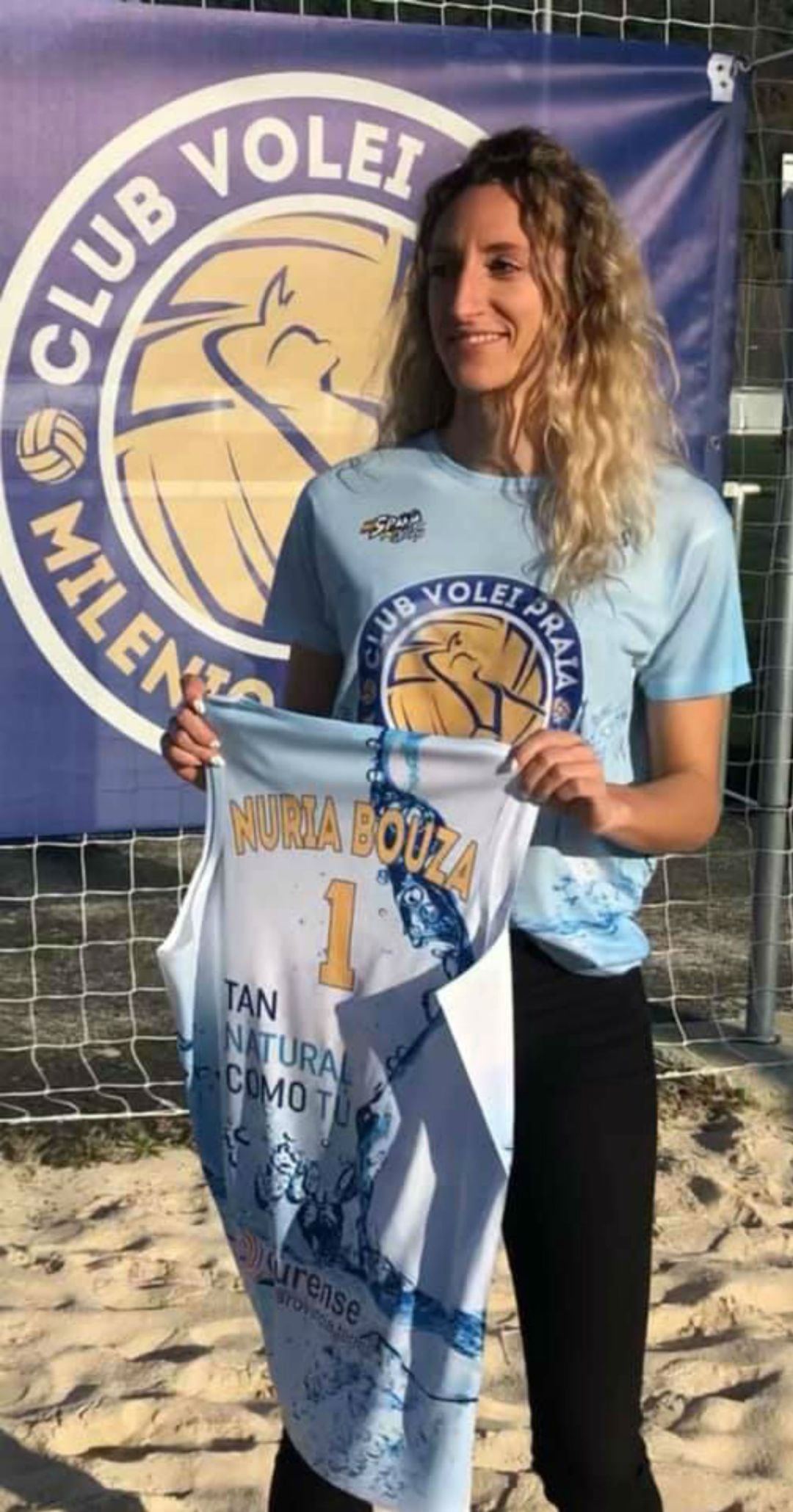 Nuria, viene de ganar el Torneo Indoor de Zaragoza haciendo pareja con la sevillana Nazaret Florian en la liga de invierno de voley playa