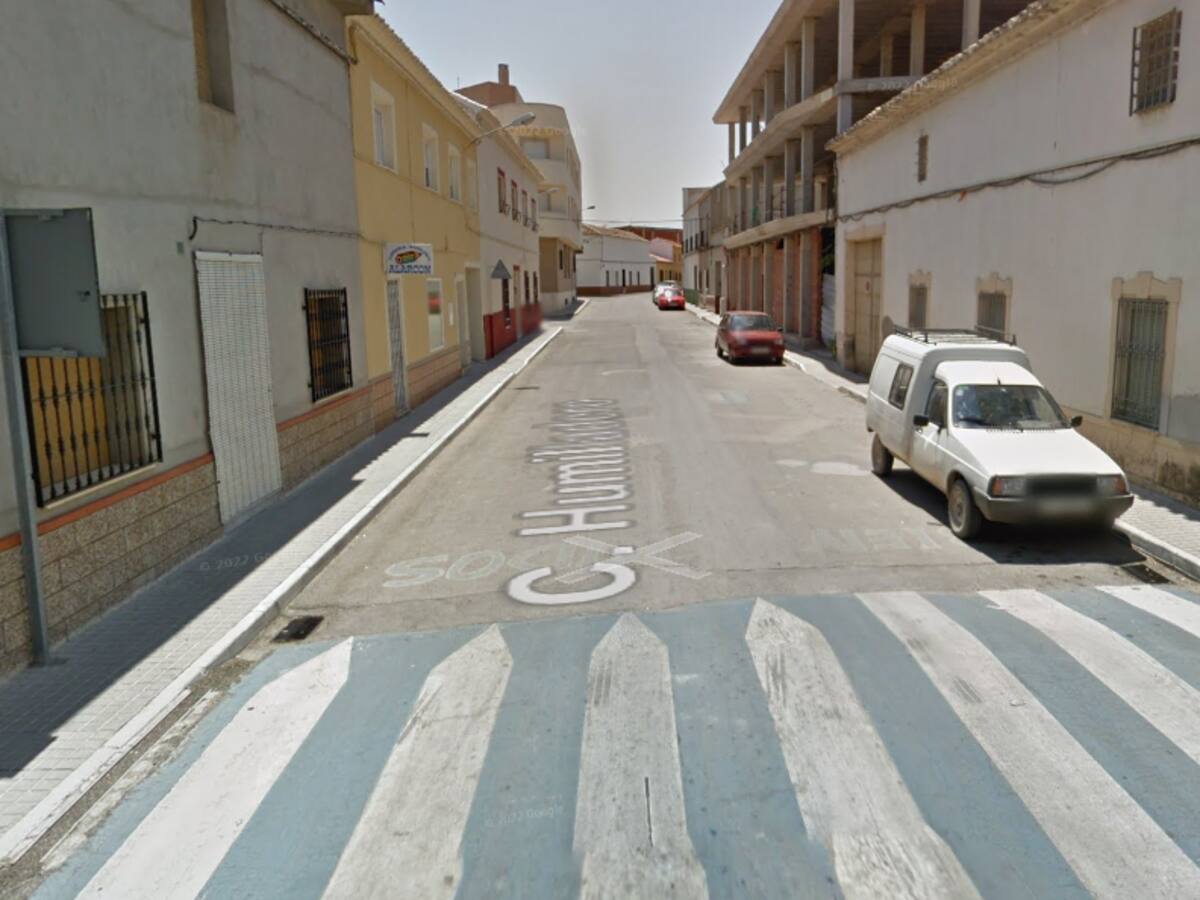 Diez desalojados y siete afectados por inhalación de humo en incendio Socuéllamos