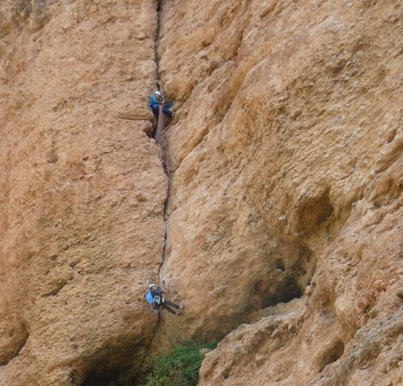 El Rally de Escalada en Riglos vivió una intensa jornada