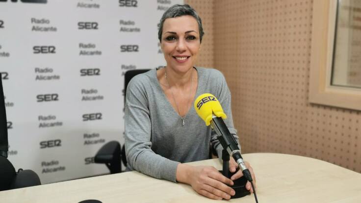 Entrevista a Victoria Puche (APHA) en Hoy por hoy Alicante (23-12-20)(2020-12-23)