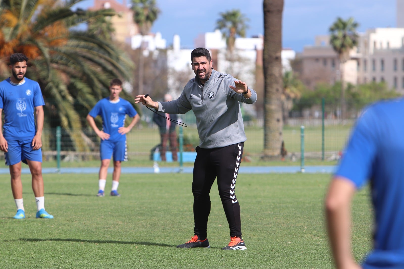 Popi entrenador del Xerez DFC