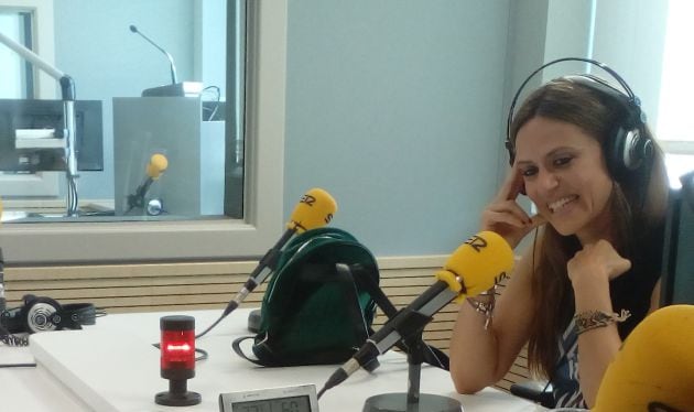 Itziar Ituño durante la entrevista en Radio Bilbao