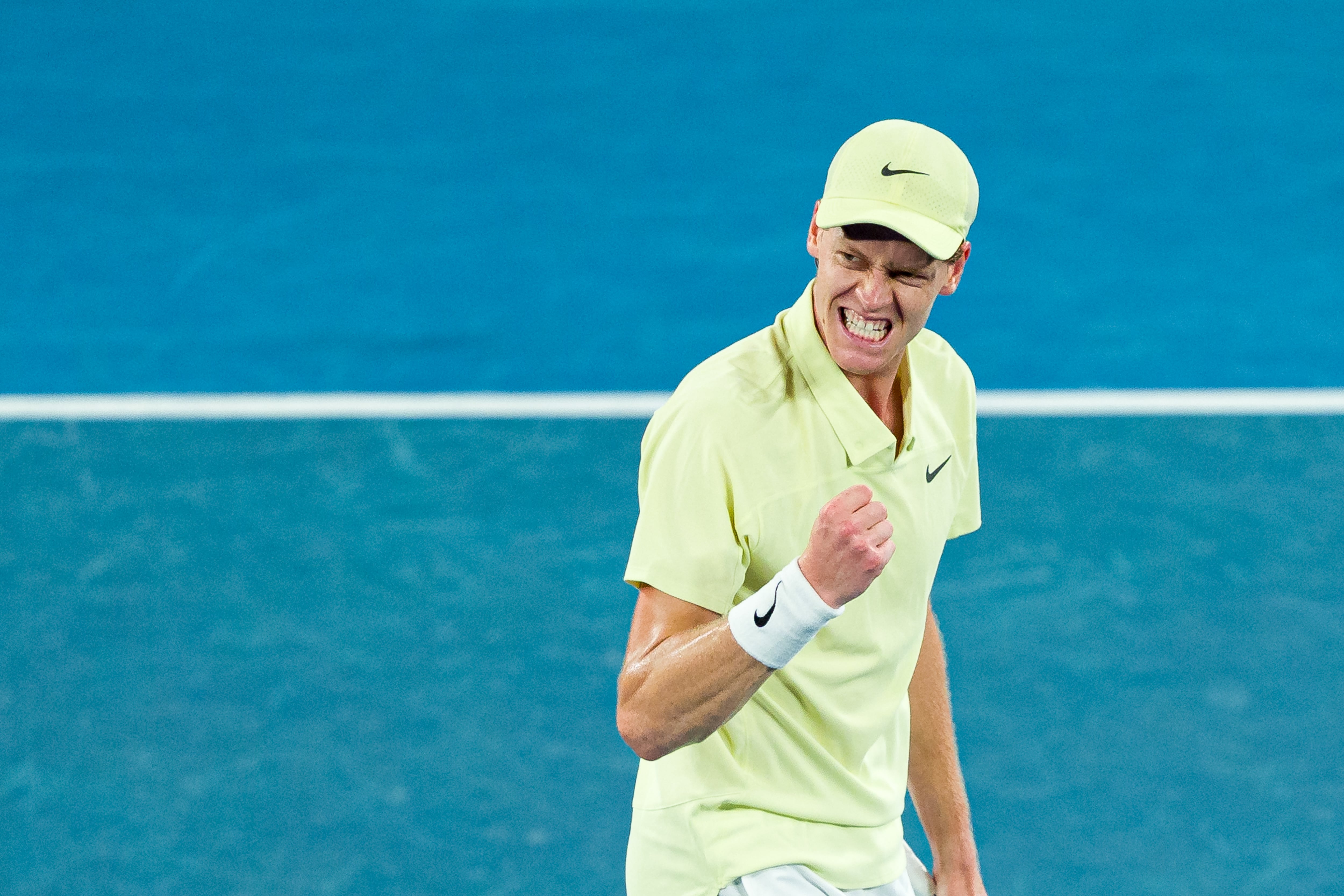 Sinner celebra un punto ante Zverev en la final del Australian Open