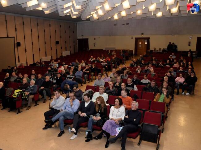 Imagen de la última asamblea informativa de la Gimnástica Segoviana