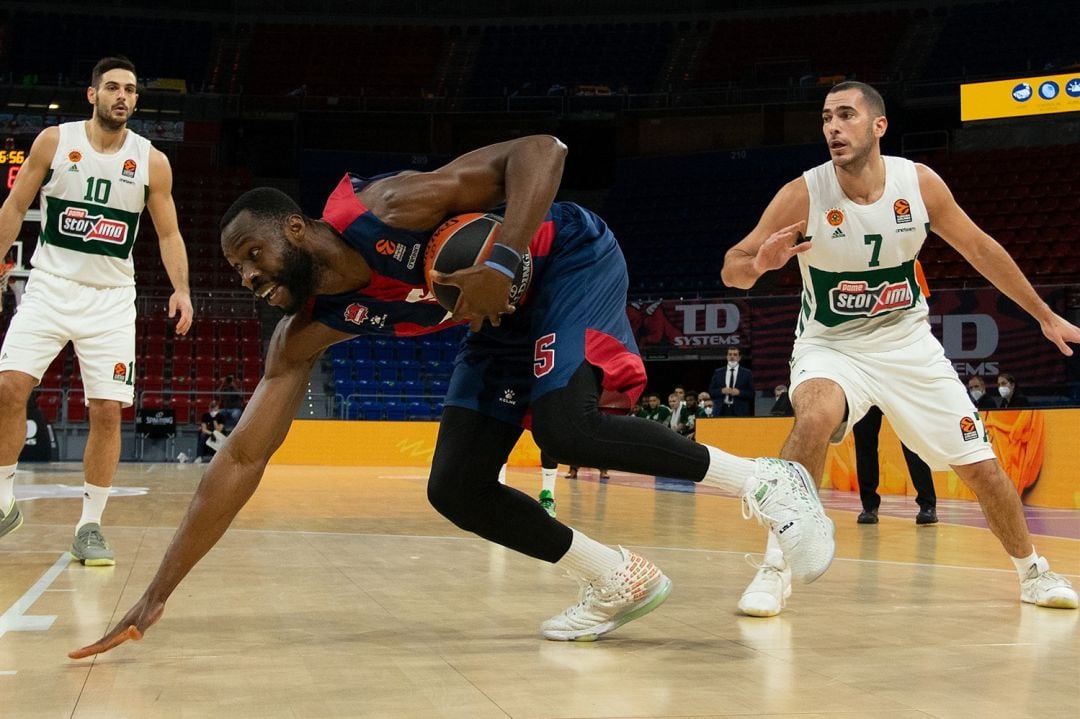 Jekiri en el partido ante Panathinaikos.