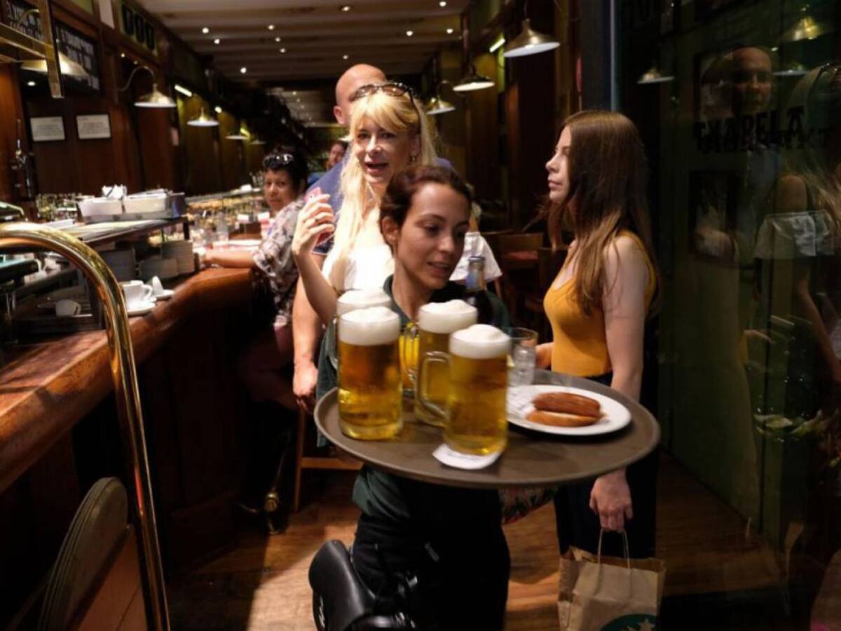 El comercio y la hostelería suman más del 90% de los ERTEs registrados