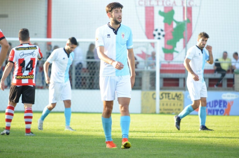 Santi Gegunde, que marcó de nuevo el pasado domingo, será de la partida ante el Laracha