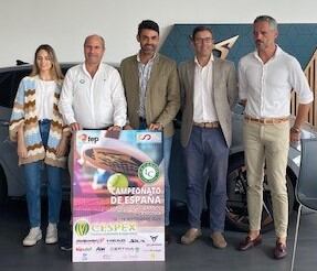 La Cañada de Badajoz acoge el campeonato de España de pádel de equipos veteranos en segunda categoría.