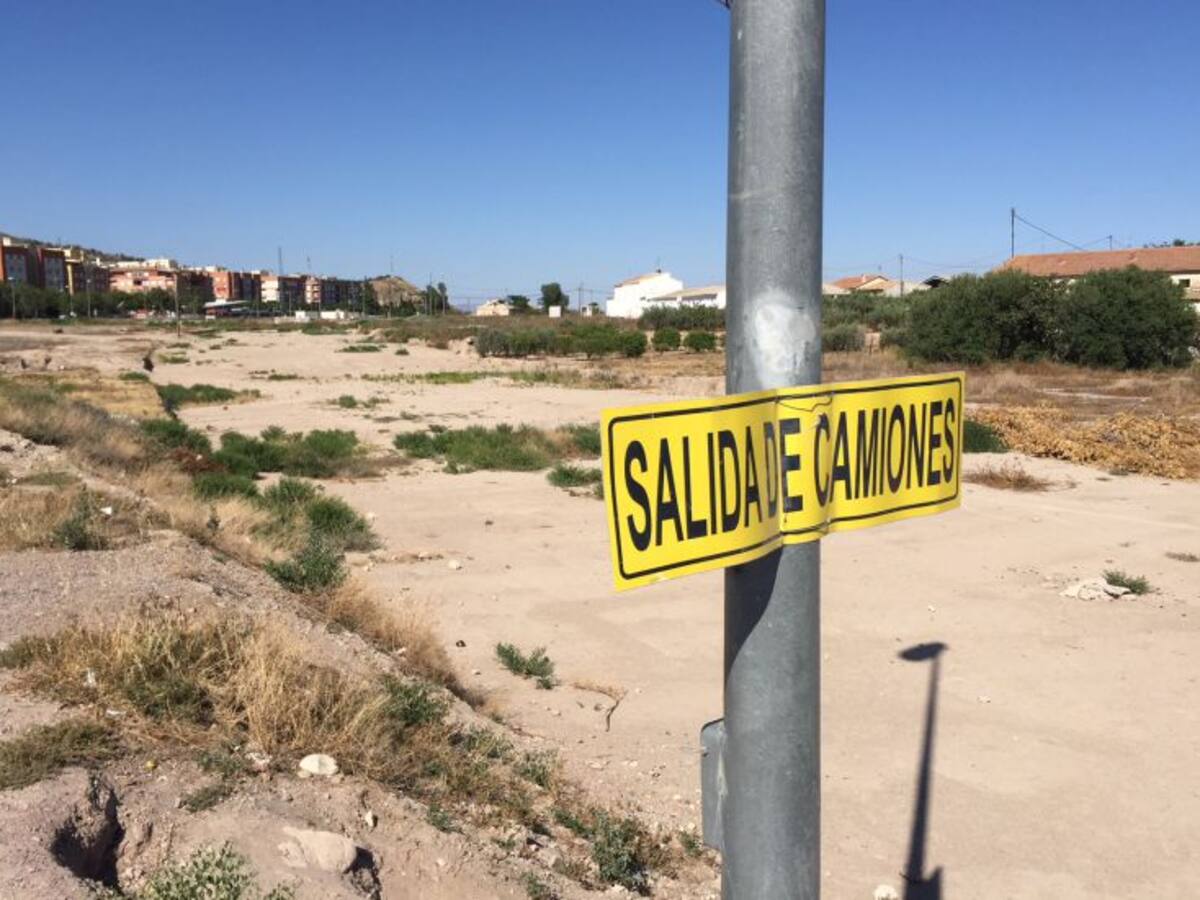 Un año de retraso en las obras de la Ronda Central de Lorca