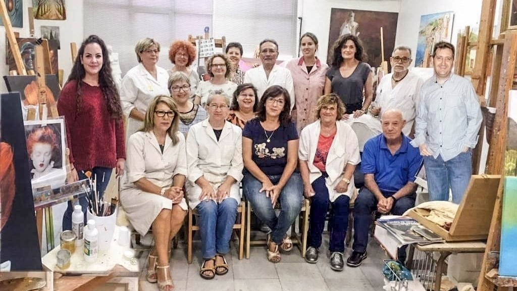 Miembros de la Casica del Artista de Elda