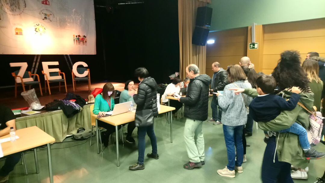 Votación este domingo de Zaragoza en Común