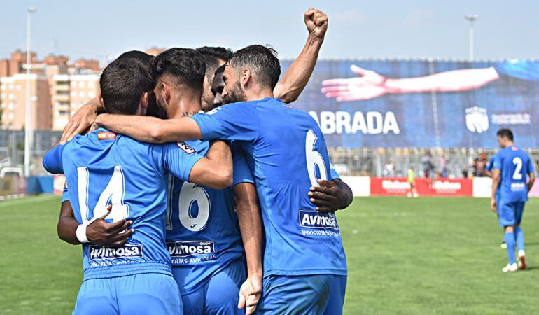 Los jugadores celebran el gol de Cedric en el 87&#039;