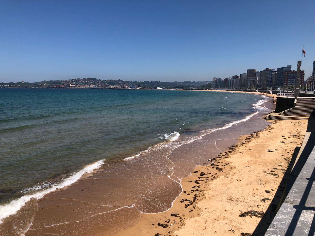 Playa de San Lorenzo. 