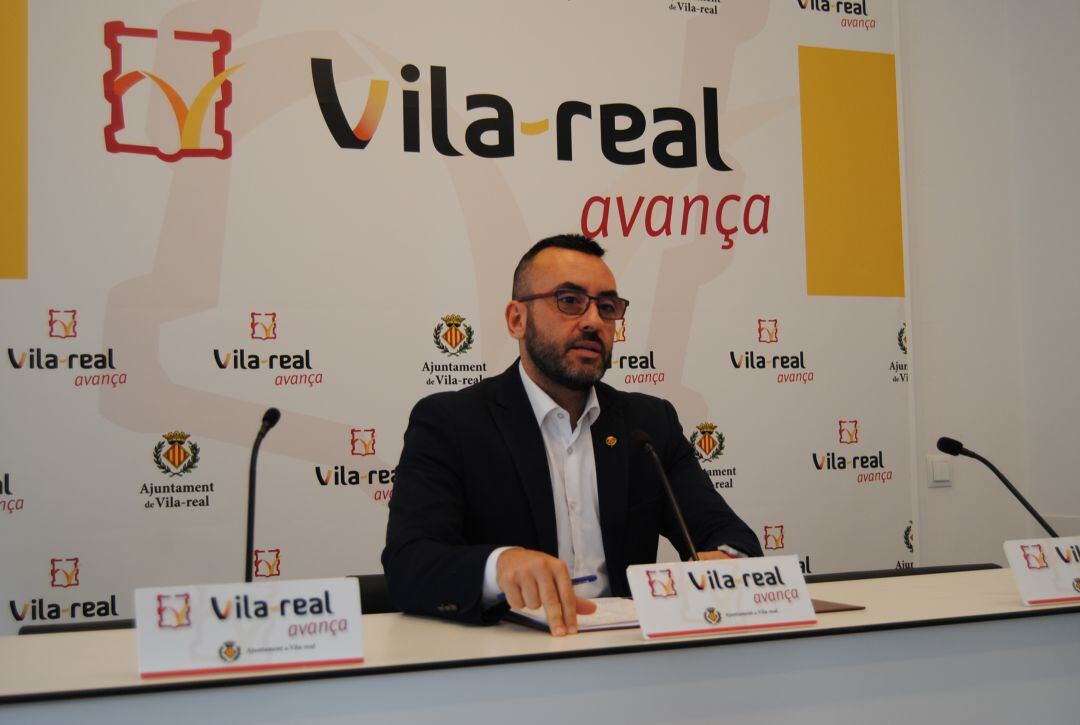 El alcalde de Vila-real, José Benlloch, en rueda de prensa