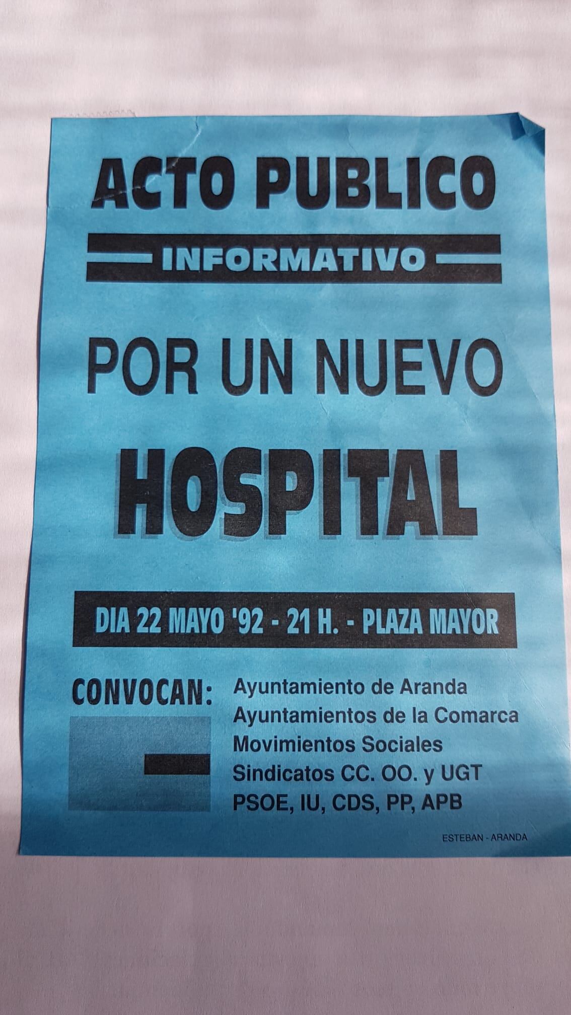 Cartel de hace 30 años cuestionando un nuevo hospital