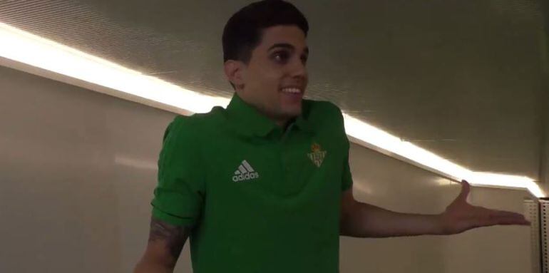 Bartra, con la camiseta del Betis a su llegada al club verdiblanco