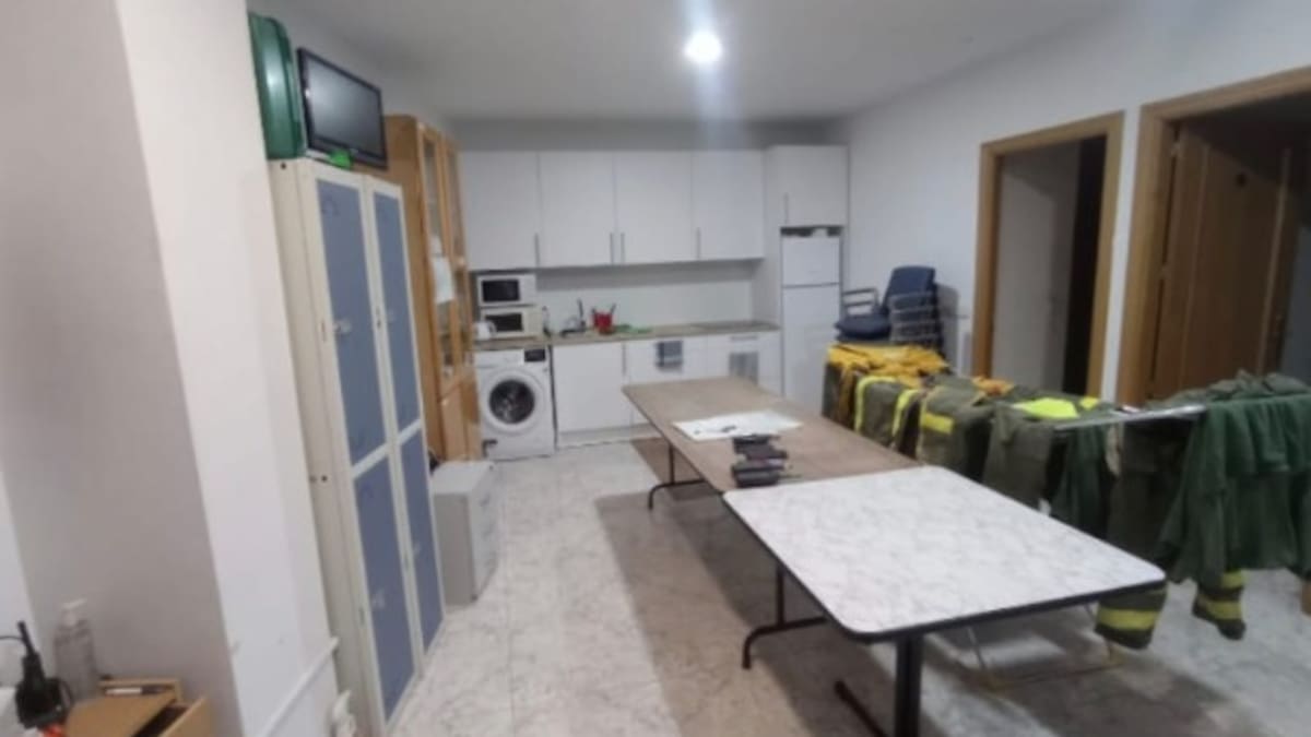 Los bomberos forestales de Madrid denuncian incumplimientos de prevención de riesgos laborales en el 68% de sus bases